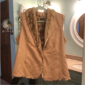Crosby Western Style Faux Fur Suede Vest